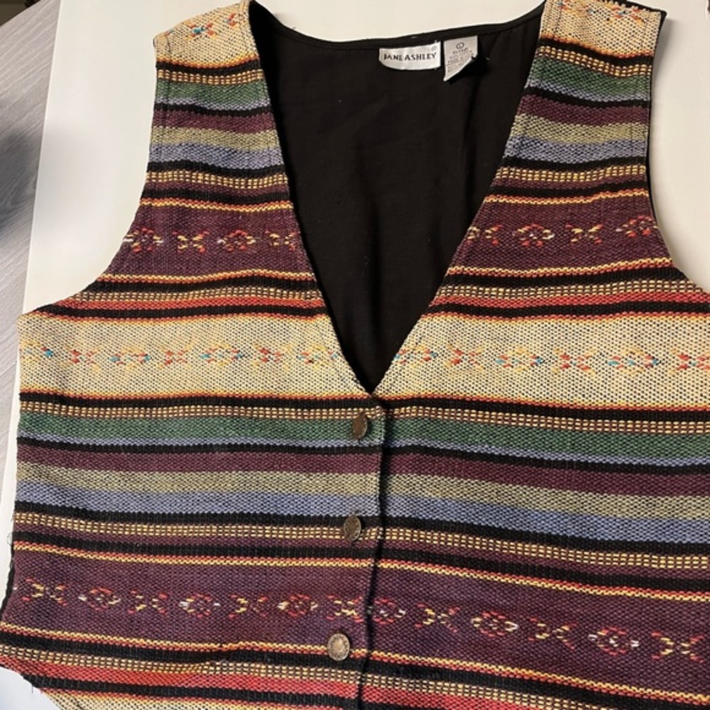 Vintage Jane Ashley Women’s Vest.‎ Size L. Multi-Colored. In Great Condition.